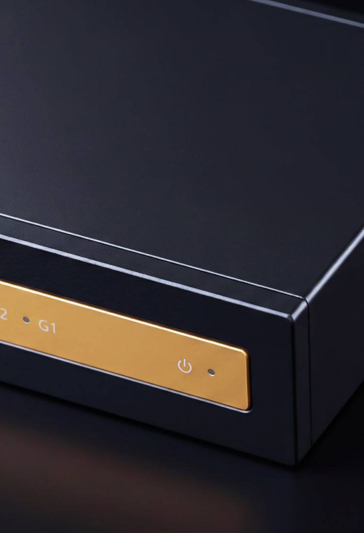 ARSY_NSW-1_Hi-Fi_Audio-Grade_Network_Switch-4.jpg