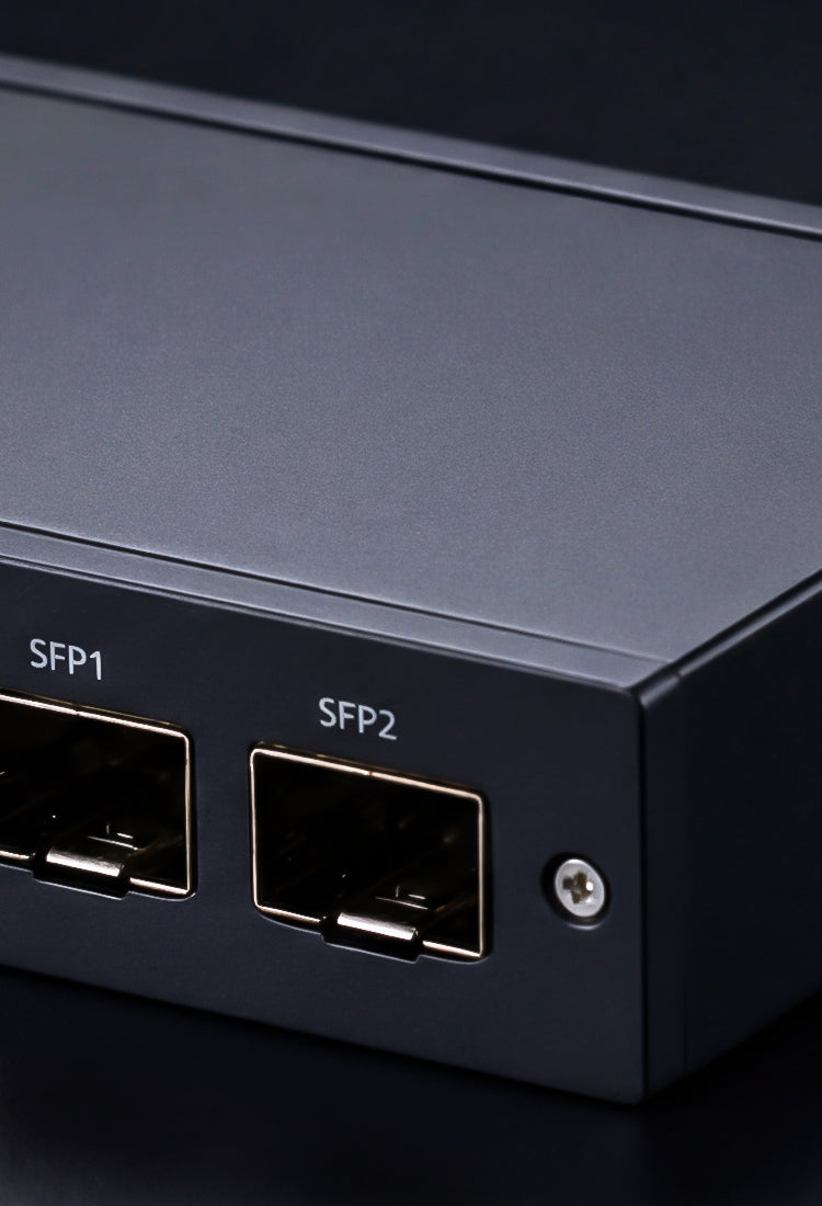 ARSY_NSW-1_Hi-Fi_Audio-Grade_Network_Switch-7.jpg